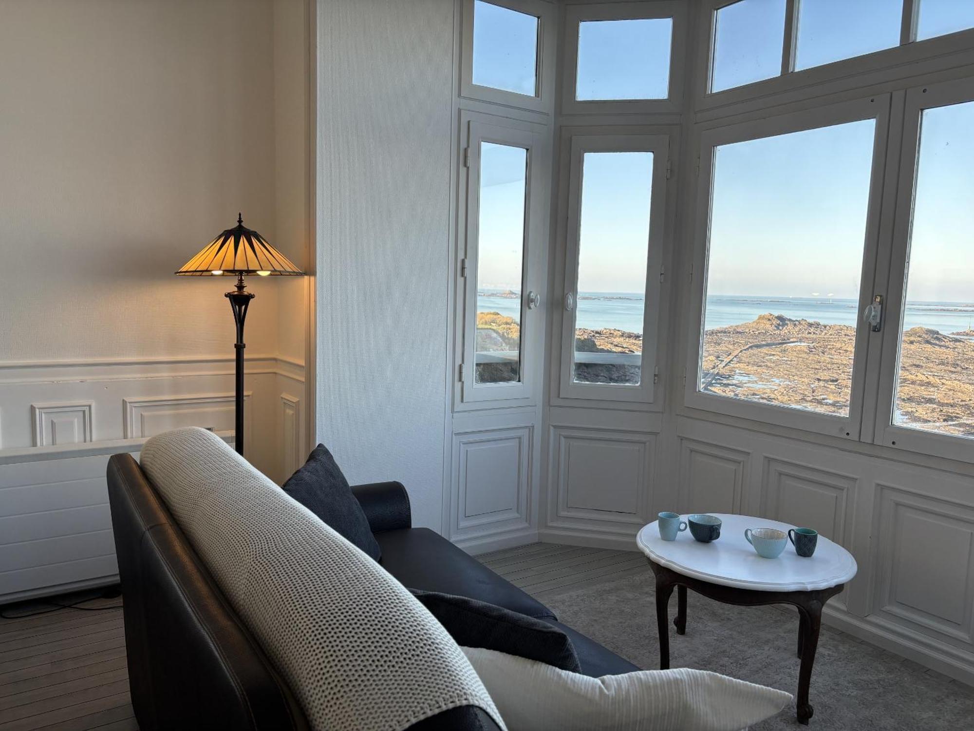 Villa Xixe Vue Mer Dinard Exteriör bild